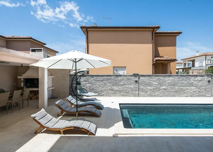 Maslina Villa
