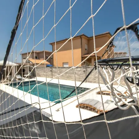 Maslina Villa *